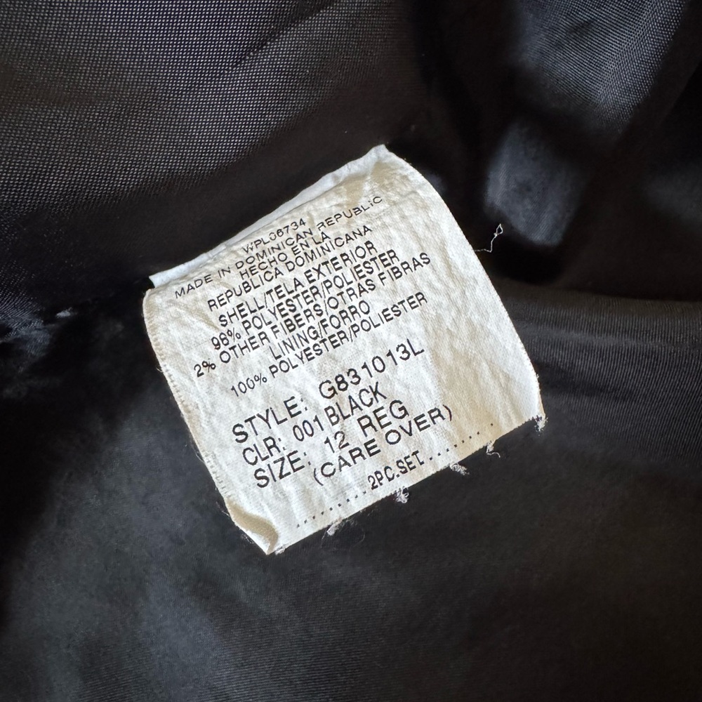Geoffrey Beene Black Pinstripe Kids Suit - Picture 3 of 3